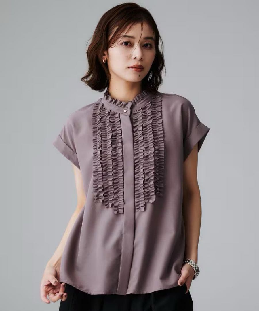 UNTITLEDスタンドネックフリルブラウス【接触冷感/吸水速乾/UVケア】新品