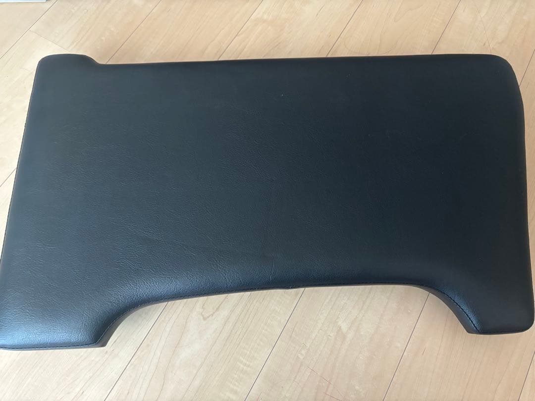 FUSO 17スーパーグレート 専用 助手席オットマン