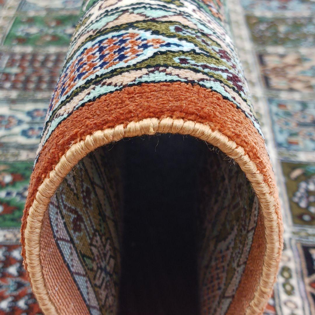 Y3371 高級ペルシャ絨毯 クム ババイ工房 シルク 手織り81万ノット