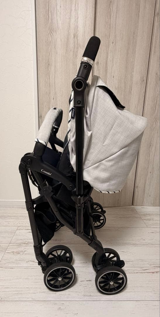 コンビ スゴカルα 4キャス エッグショック ベビーカー