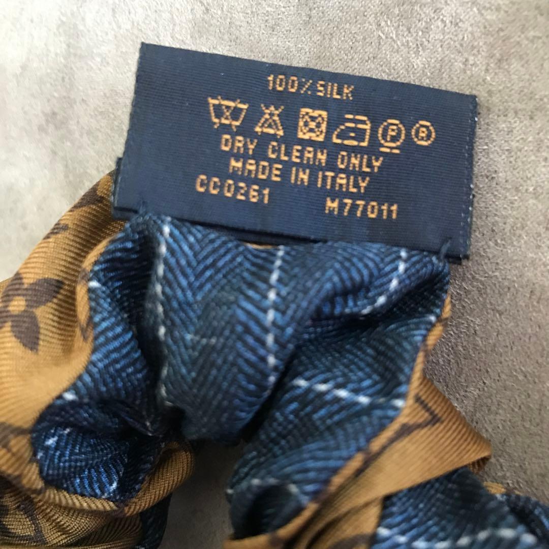 LOUIS VUITTON シュシュ　シルク100%