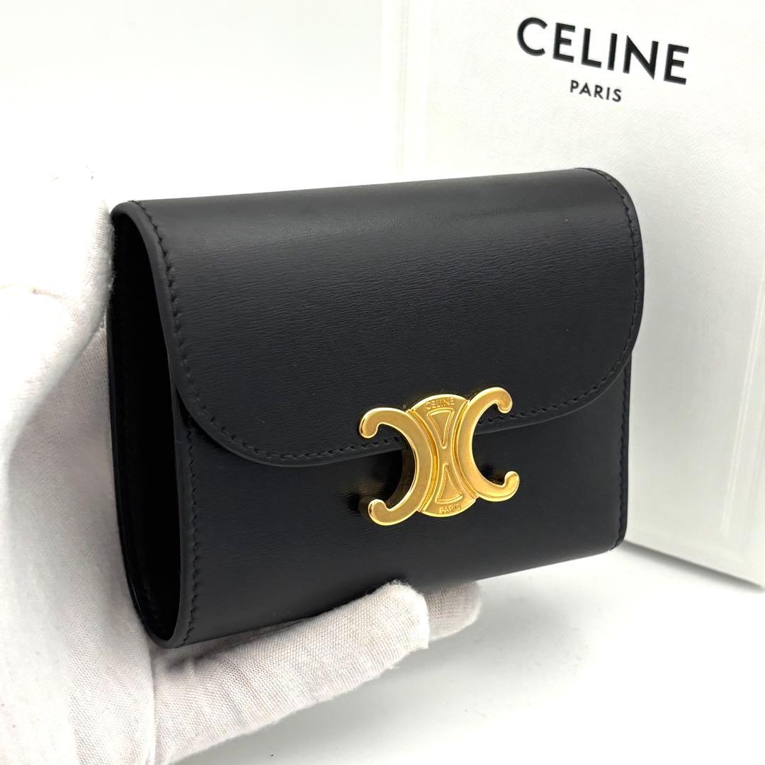 ⭐️箱付美品⭐️セリーヌ 折り財布 ブラック 黒 スモールフラップウォレット レザー