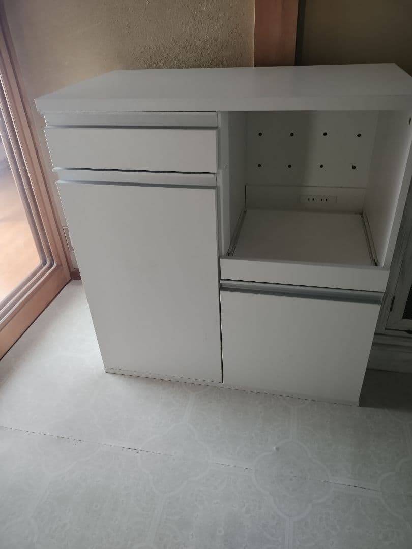 ホワイトレンジボード・収納家具　イーナ　ニトリ風　北欧