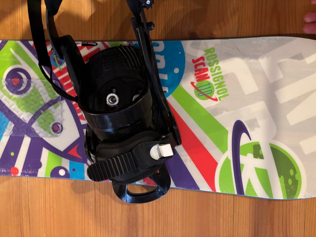 ロシニョールキッズスノーボード ビンディング 、ブーツ 、リーシュコードセット