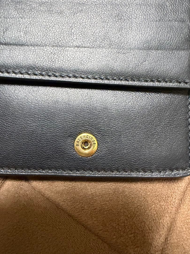 BALENCIAGA 二つ折り財布 黒