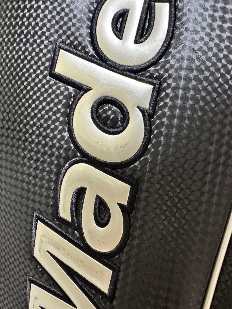 TaylorMade キャディバッグ 黒 / 赤 / シルバー