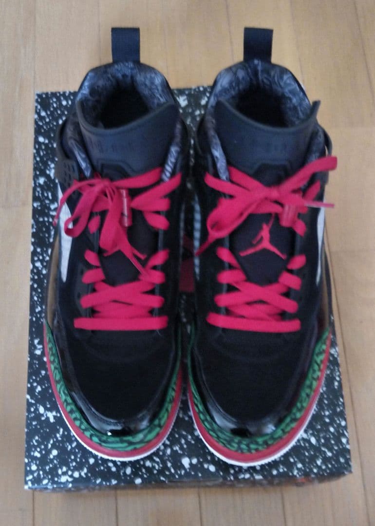 ナイキ　ジョーダン　スパイジークlow