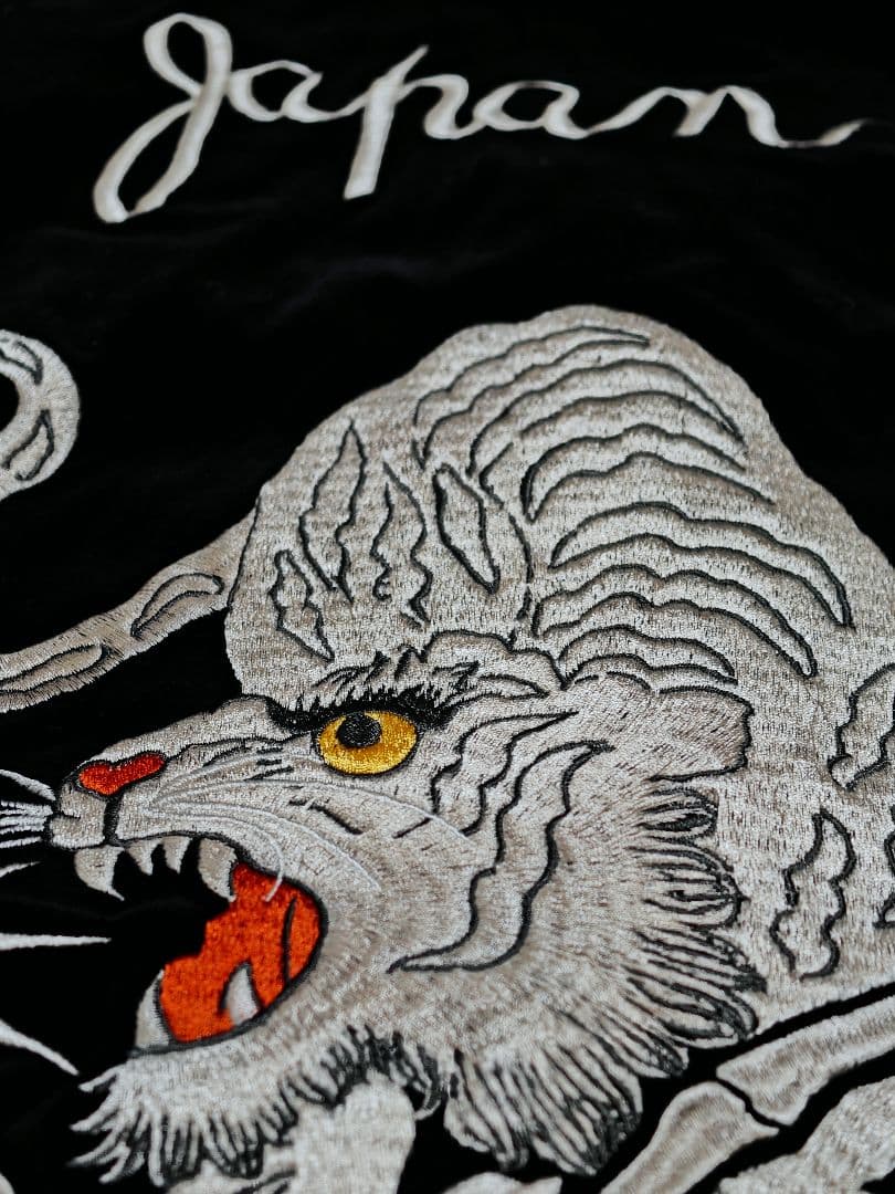 AVIREX USA２面用 虎 ワシ 日本限定 別珍 スカジャン vintage