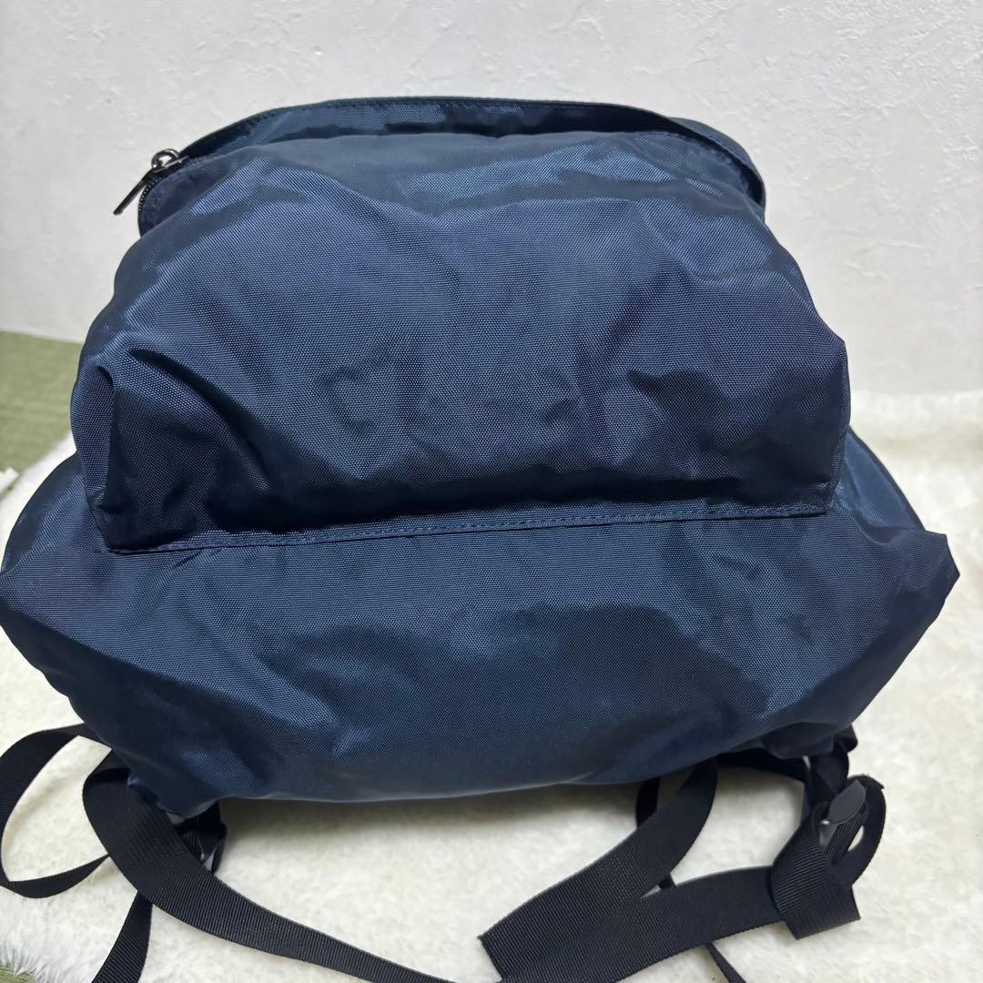 希少　エルベシャプリエ　978N デイパック　リュック　ナイロン　ネイビー