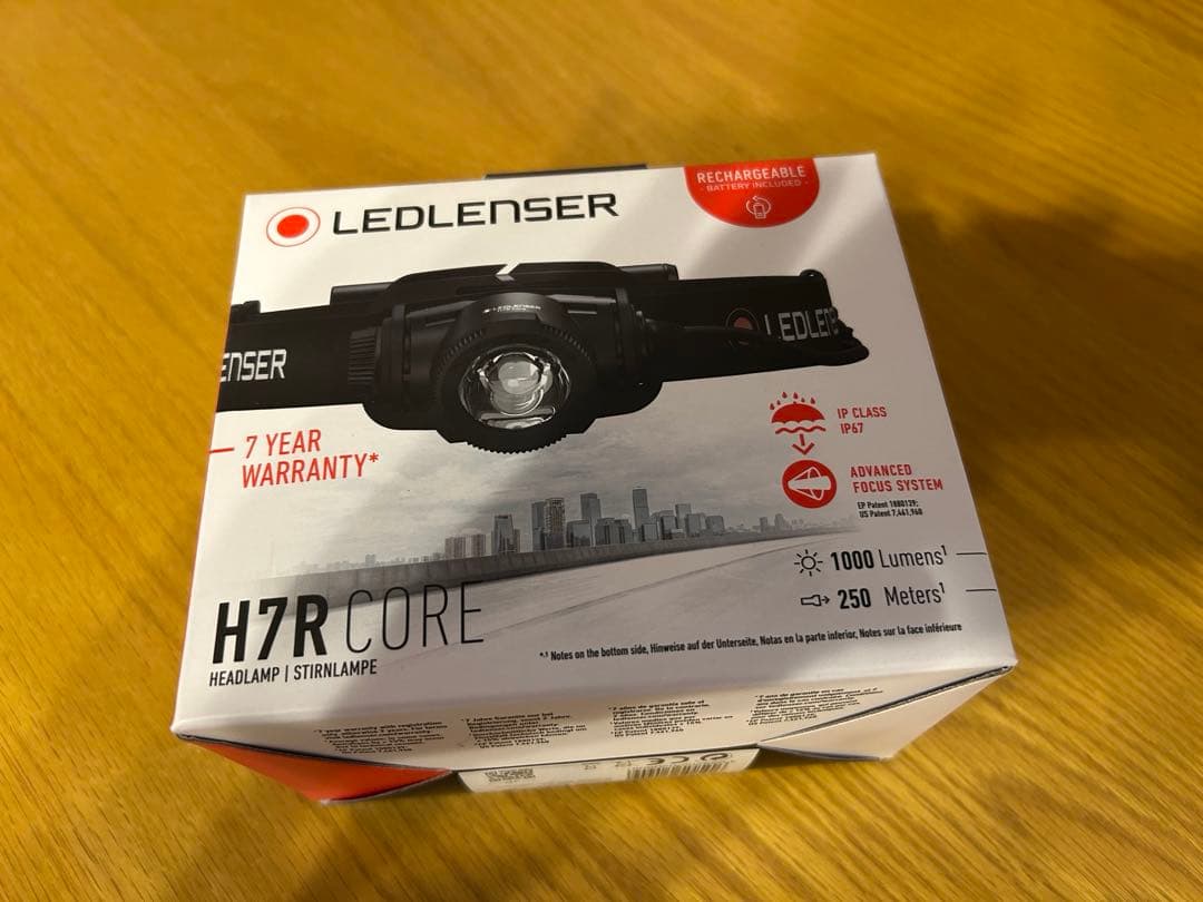 レッドレンザー充電式ヘッドライト　H7R CORE
