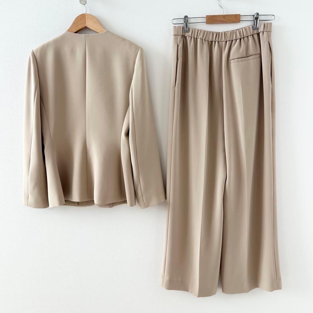 Theory パンツスーツセットアップ　ベージュ