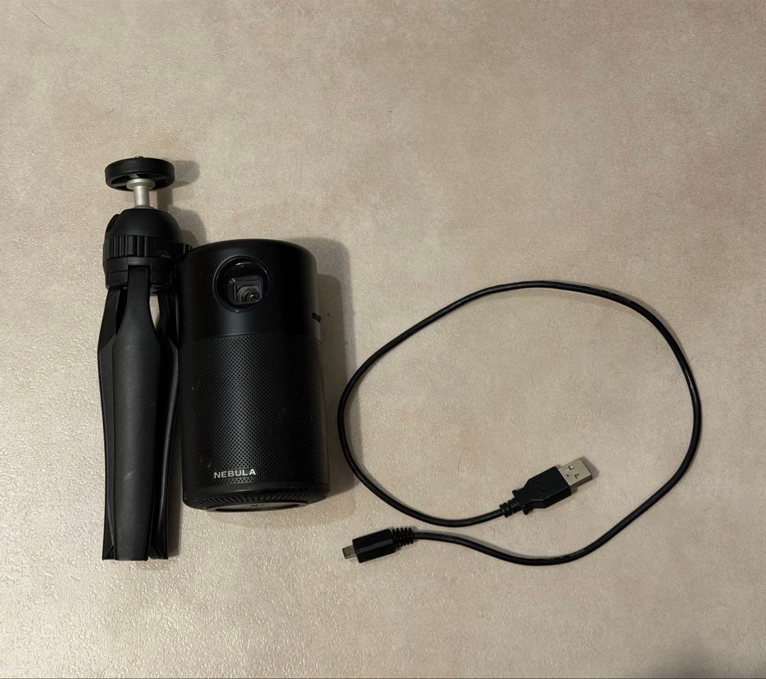 Nebula Capsule プロジェクター D4111 Anker 三脚付き