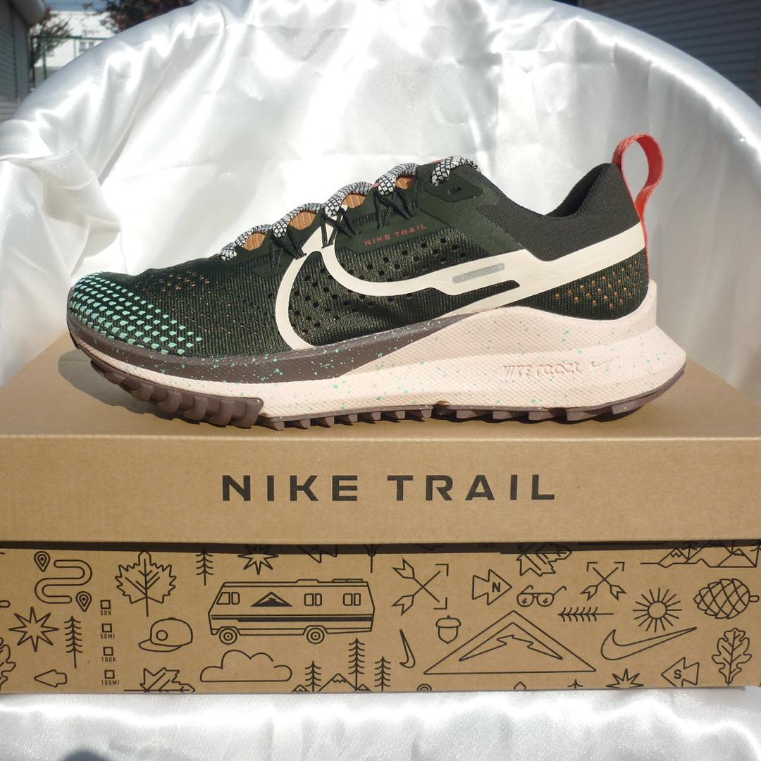 新品24cmナイキPegasusTrail 4 ペガサス トレイル4 レディース