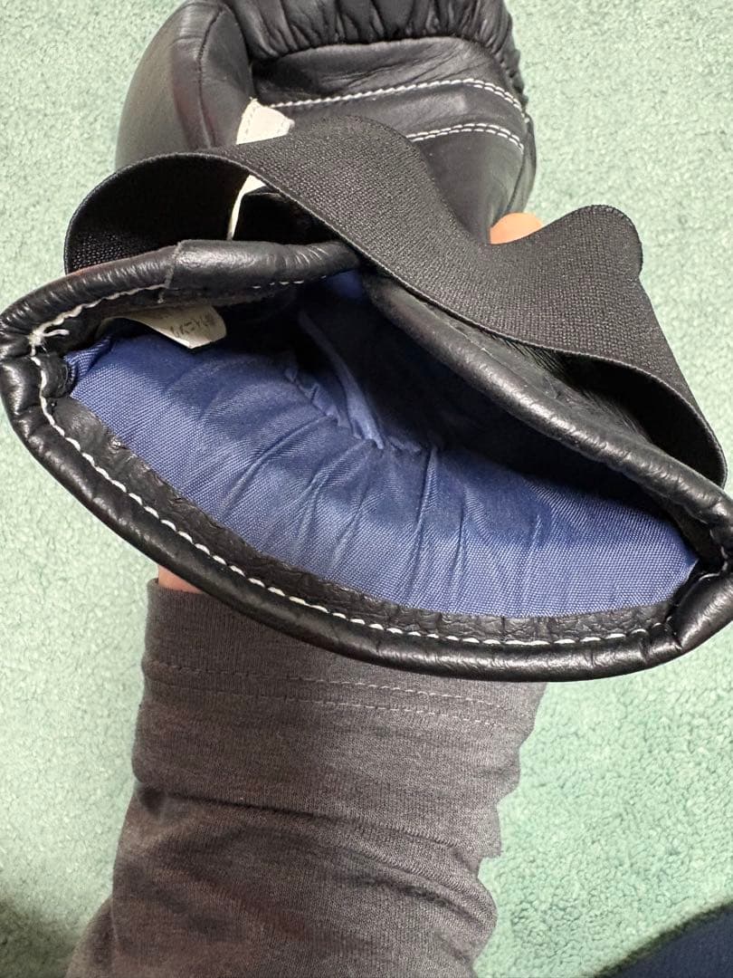 Winningボクシンググローブ練習用ブラック