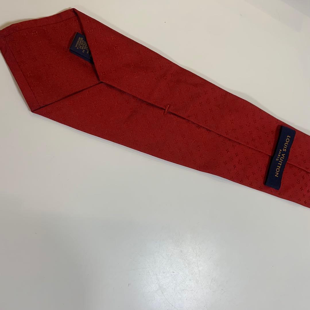 ヴィトン　ネクタイ　ネオモノグラムミッシム　ソリッド　レッド