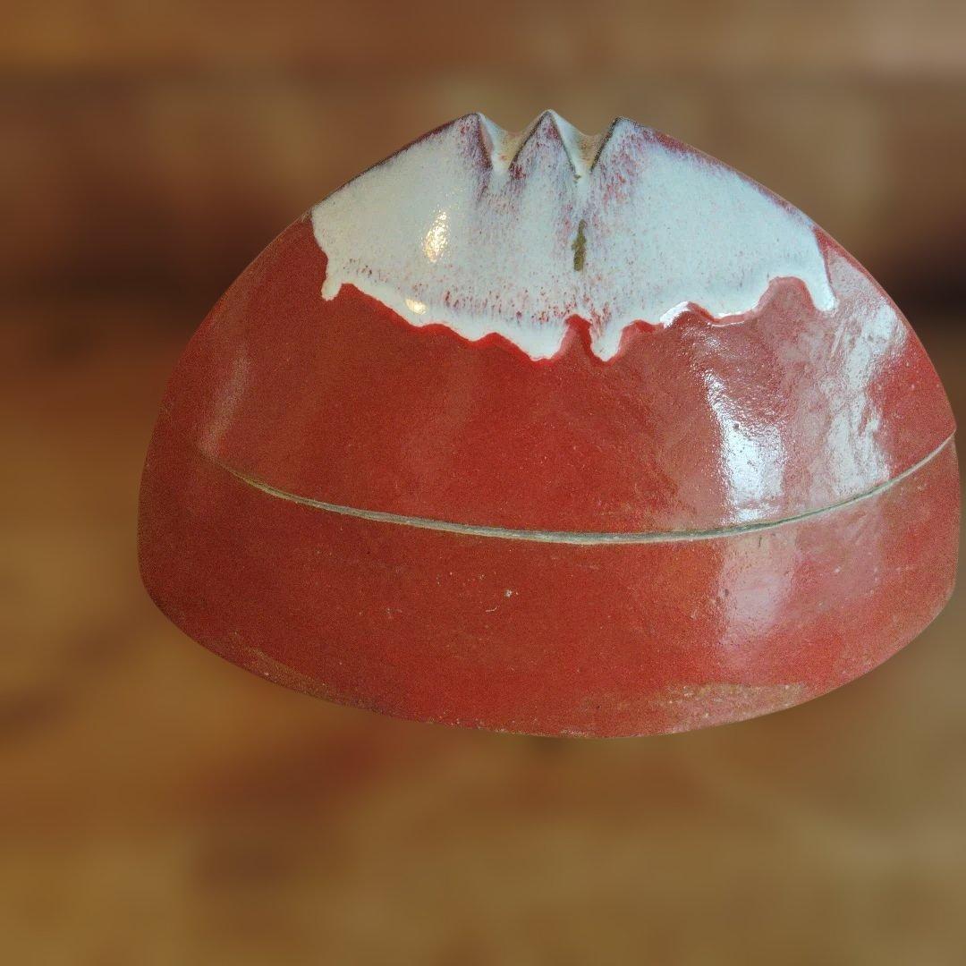 ドーム型陶器収納容器 赤と白