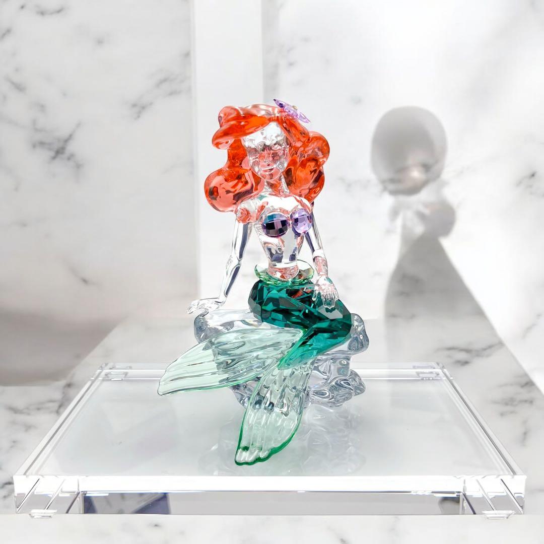 未使用　SWAROVSKI アリエル　置物　台座付き　お買上証明書付　箱　希少品