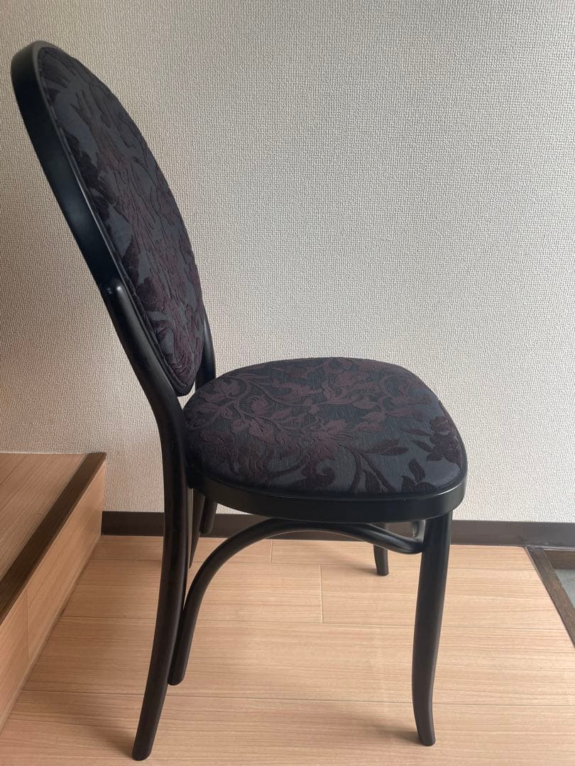 美品　IDC大塚家具　秋田木工製　クラシックデザイン　椅子　曲木