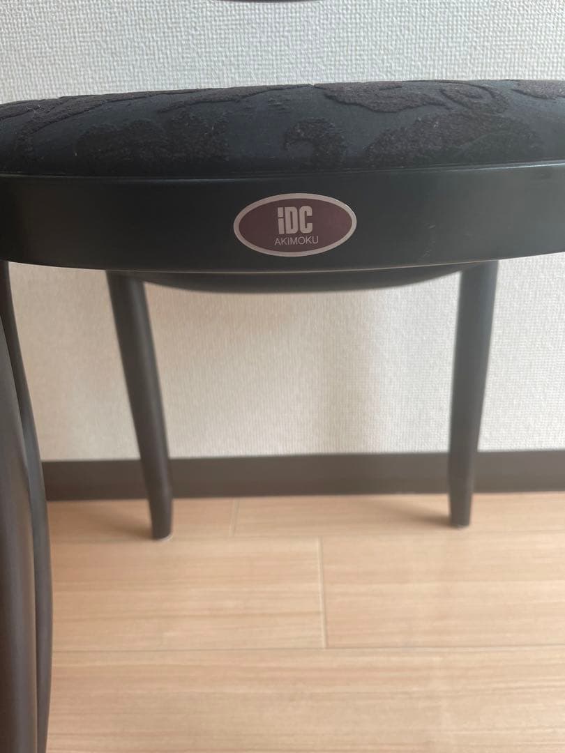 美品　IDC大塚家具　秋田木工製　クラシックデザイン　椅子　曲木