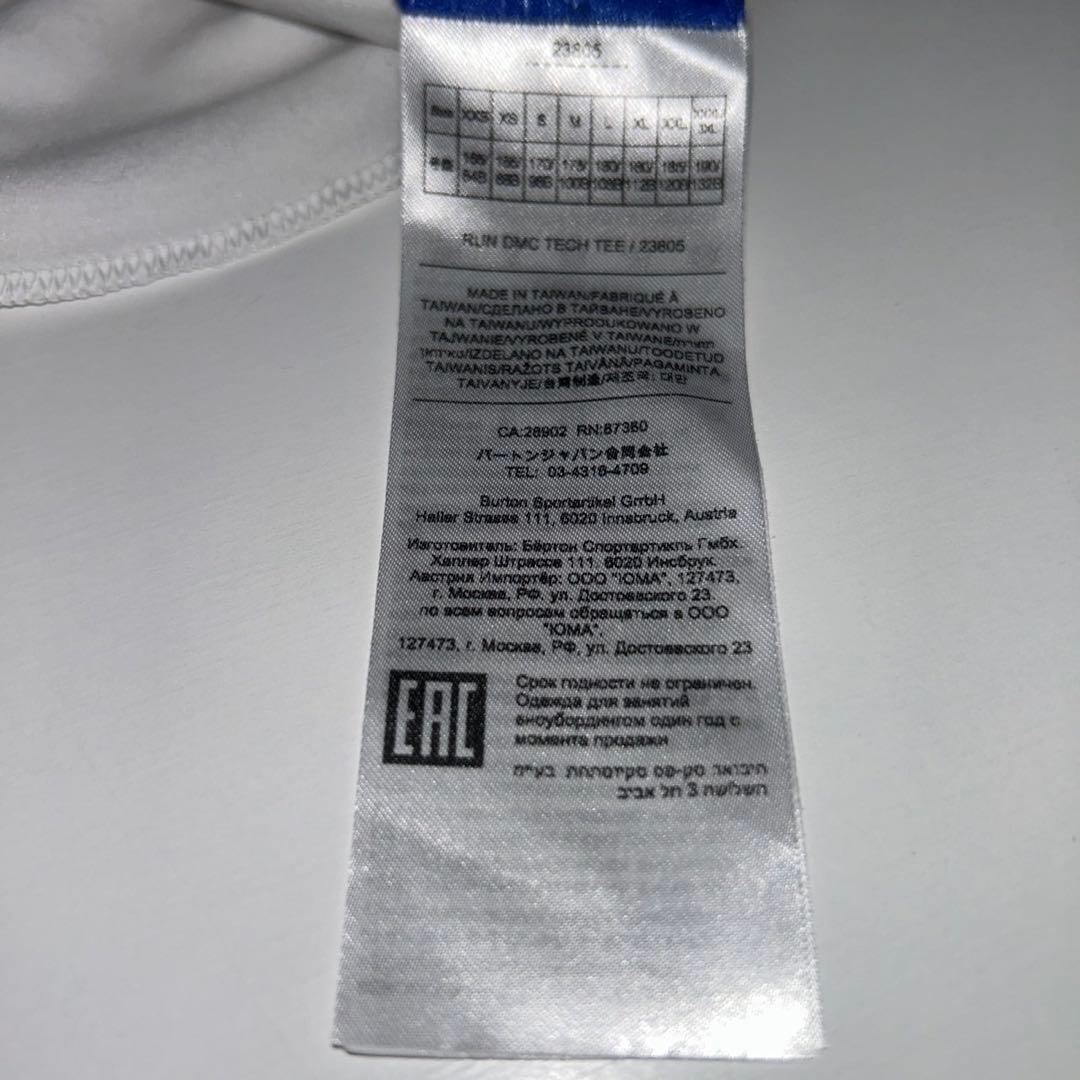 レア新品タグ付きBurton × RUN DMC バートン　　ベースレイヤー