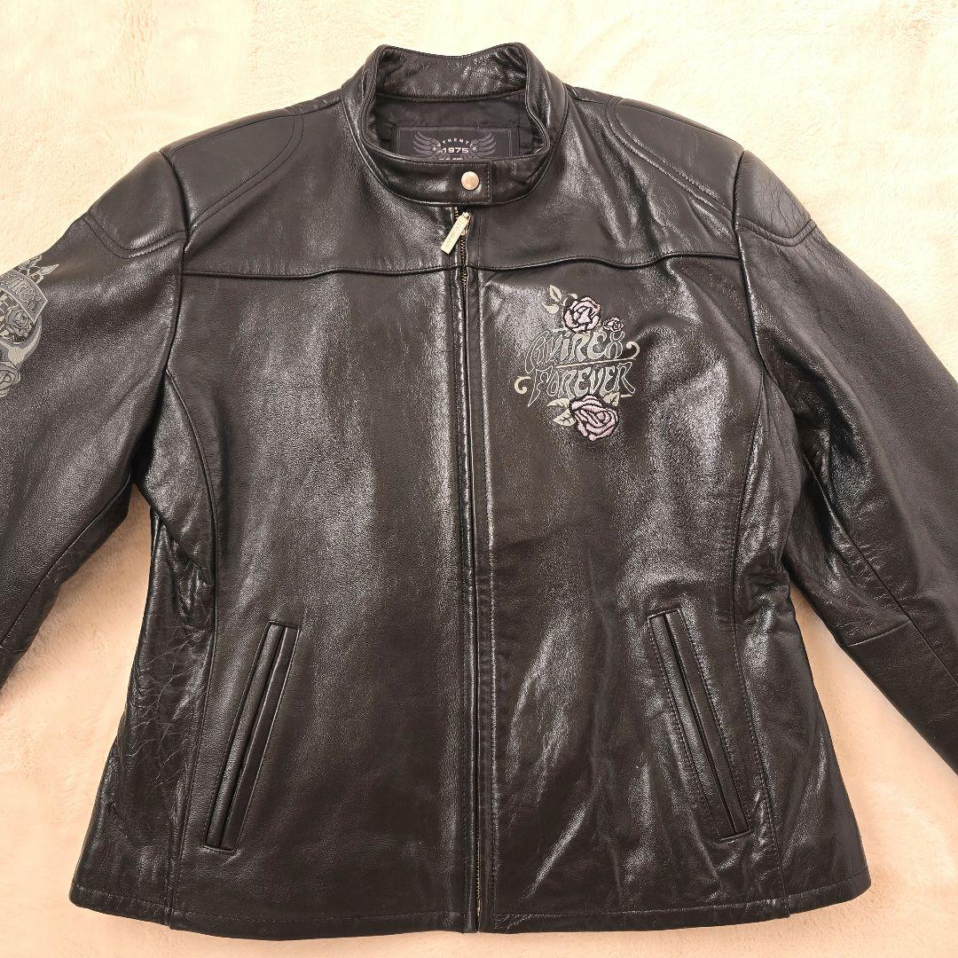美品 AVIREX アヴィレックス バラ刺繍 黒 レザー ライダースジャケット
