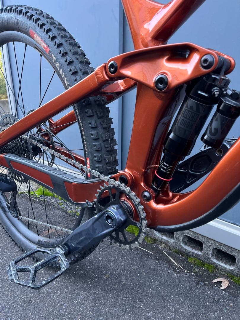 TREK SLASH 8 GEN5 トレックスラッシュ8