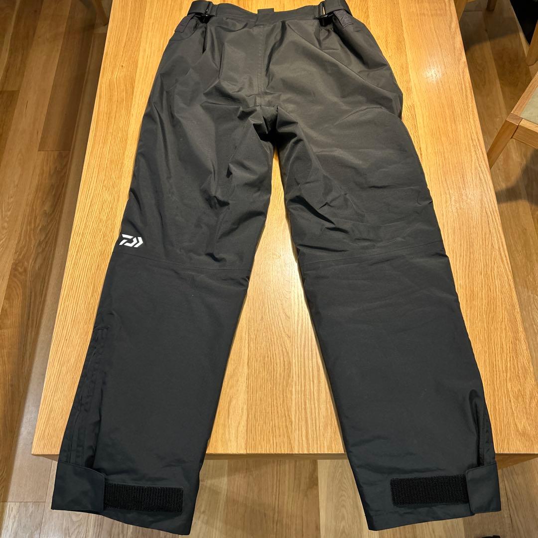 た*ー様 ダイワ 防寒着　GORE-TEXウェア　上下セット