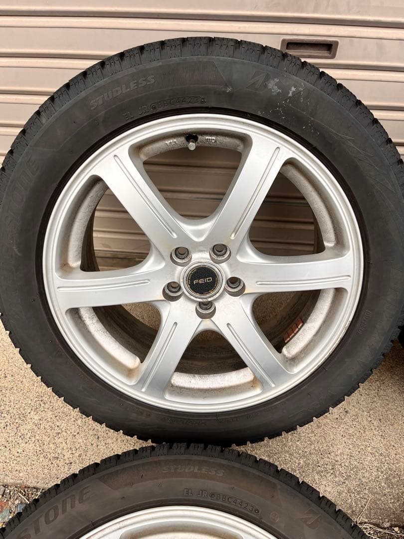 225/50R17 スタッドレスタイヤ ブリヂストン VRX2 17インチ