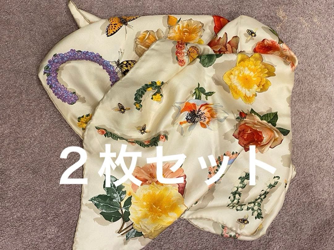 希少 GUCCI スカーフとポケットチーフの２枚セット