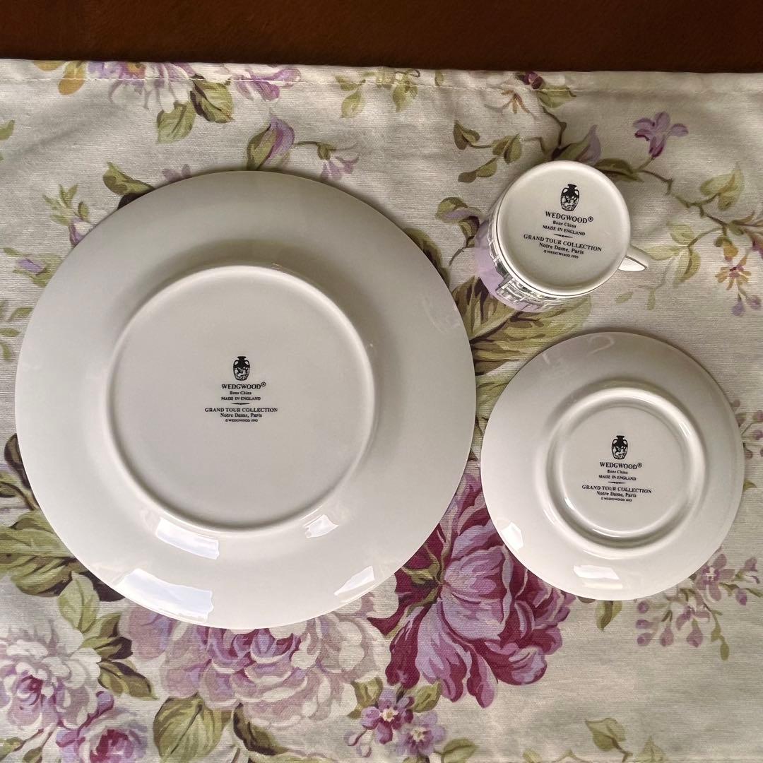 【希少品】ウェッジウッド★グランドツアーコレクション★ノートルダム寺院　トリオ