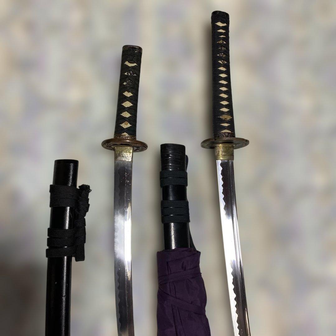 居合大刀(刀袋付)と脇差模造刀