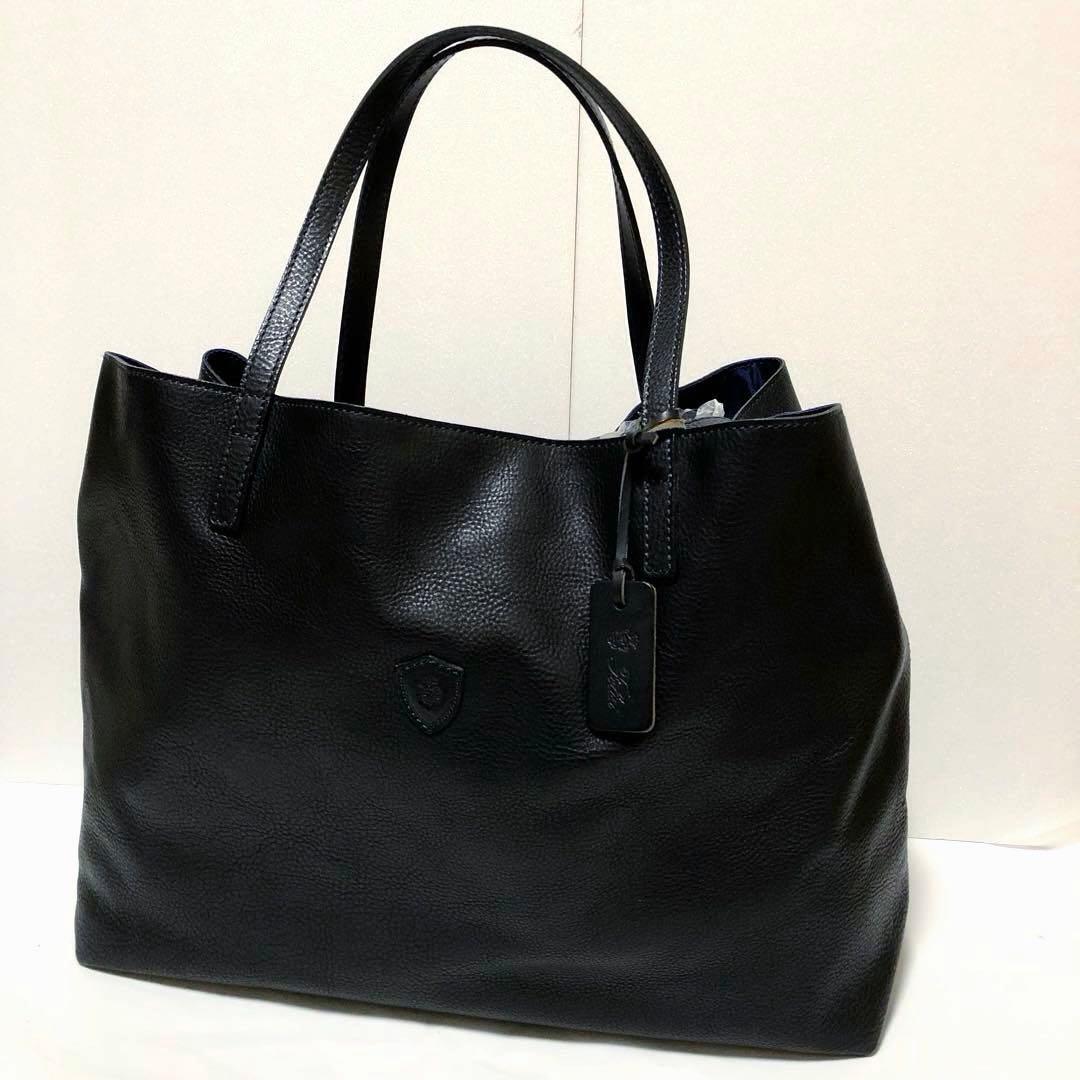 新品同様✨フェリージ トートバッグ 11/91ネイビー A4可 チャーム レザー