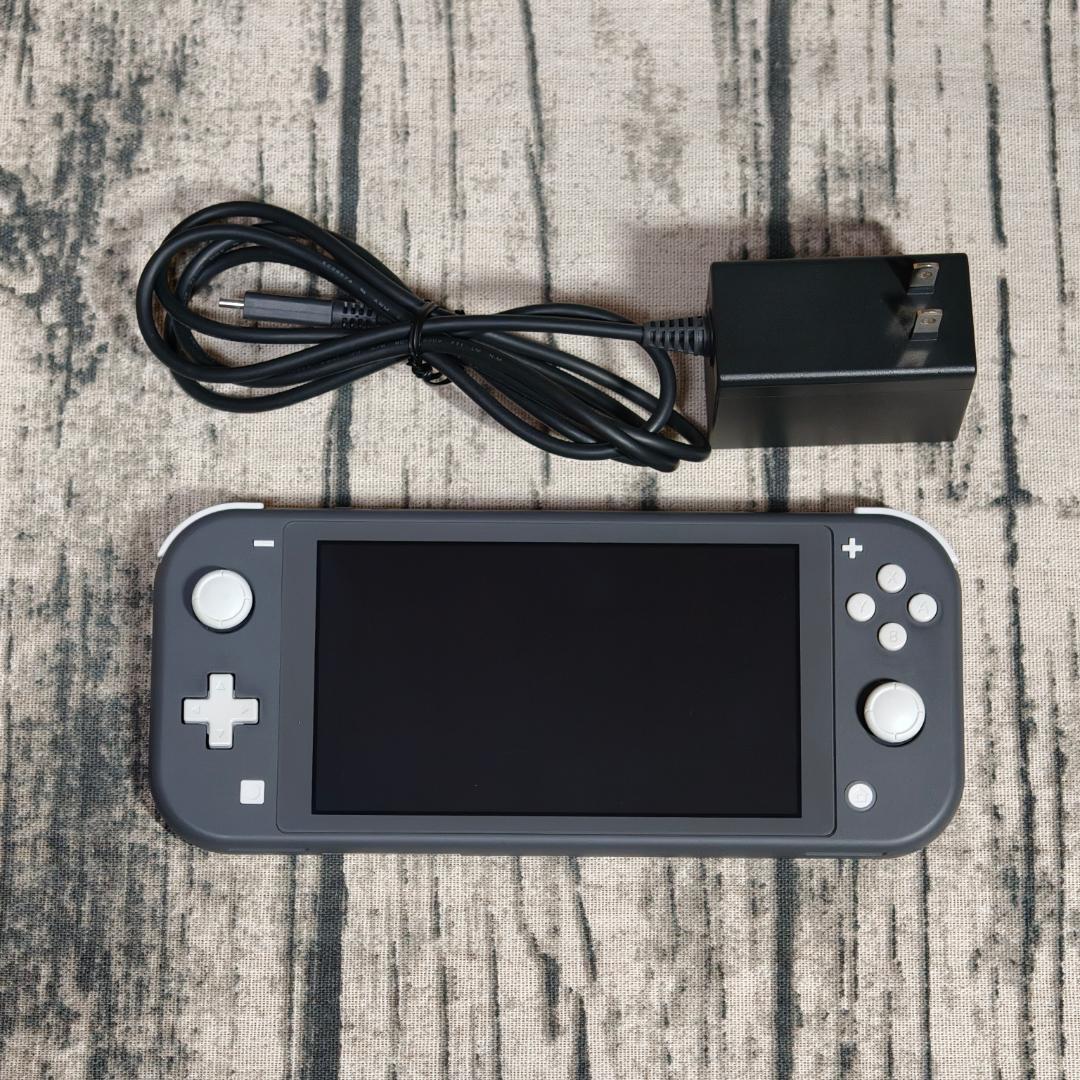 中古◆任天堂◆Nintendo Switch Lite グレー SDカード付き！