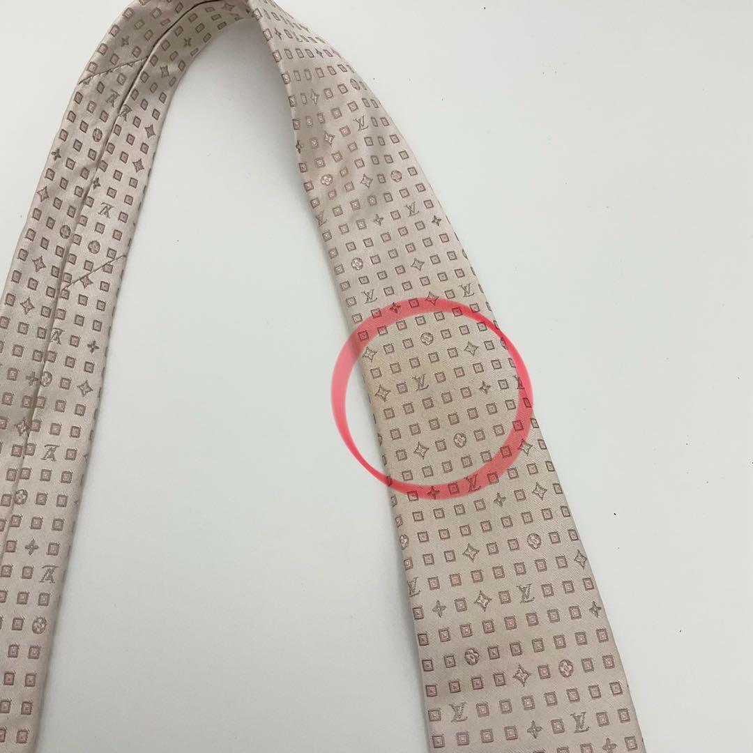 LOUIS VUITTON ヴィトン ネクタイ 白 ピンク モノグラム ドット