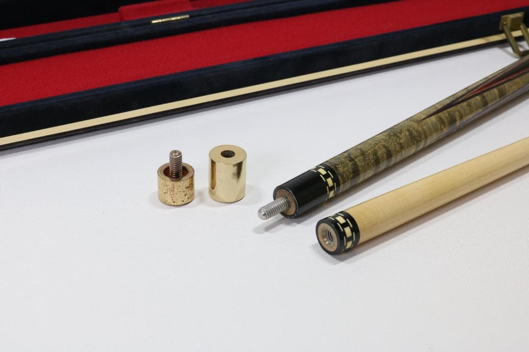 【USED】Meucci メウチ ビリヤードキュー HOF01 ケース付き