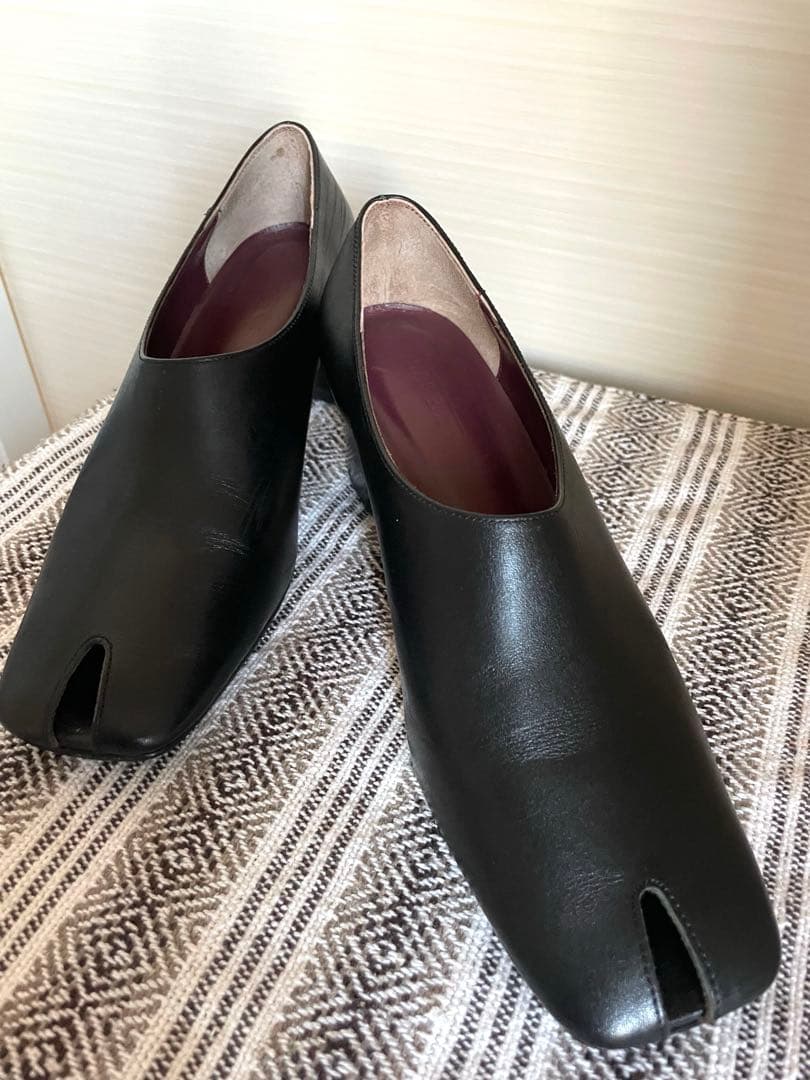 超美品！JANE SMITH 黒レザーオープントゥ ヒールパンプス 37