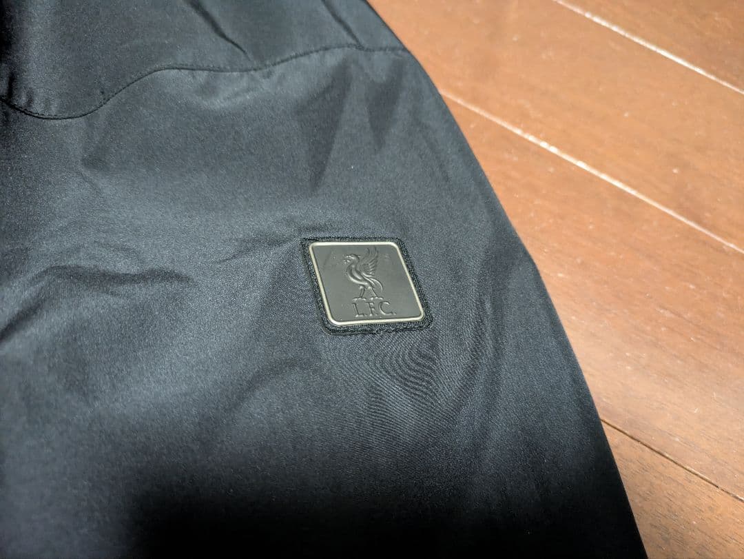 【Livepool公式】LFC Firma メンズレインジャケットブラックXL