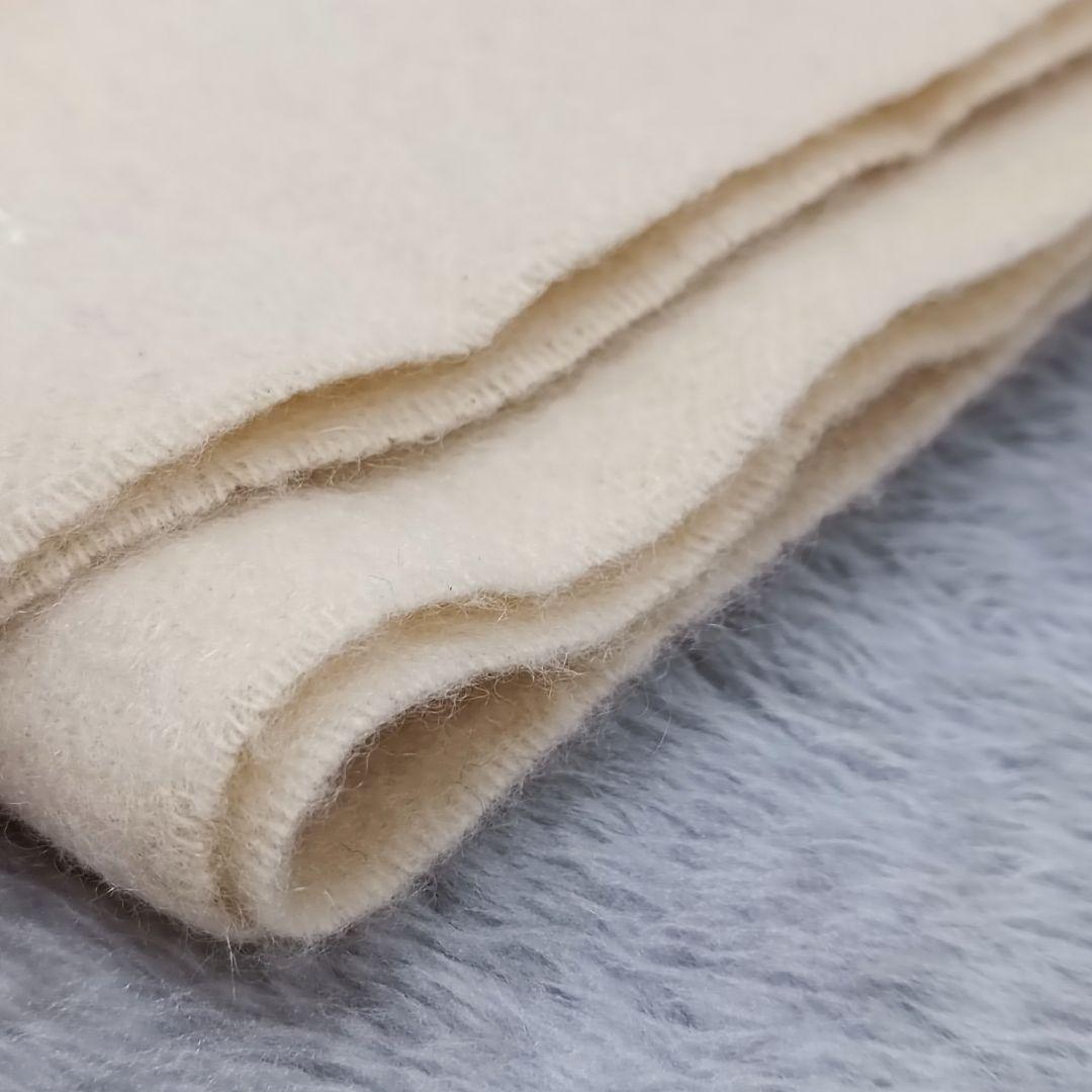 HERMES　カシミヤマフラー　カシミヤ100%　マフラー　男女兼用　アイボリー