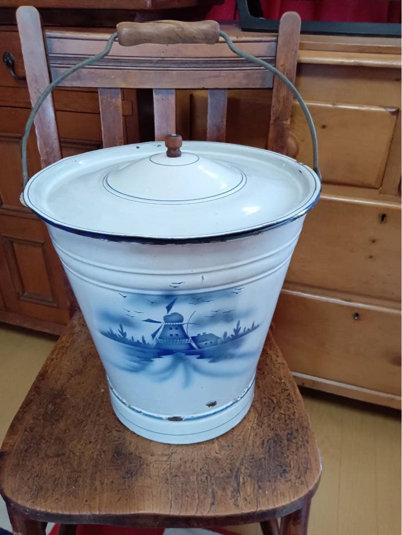 イギリスアンティーク　風車柄バケツヴィンテージホーロー