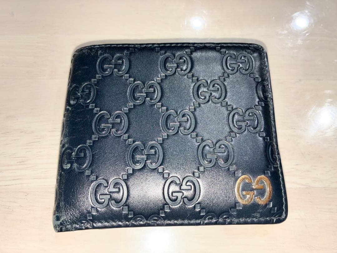 ★GUCCI ネイビー　二つ折り財布　グッチ