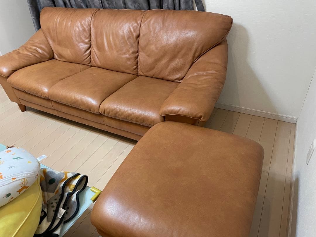 かねたや　オシリスSP 3人掛けソファ オットマン　セット　キャメル　本革