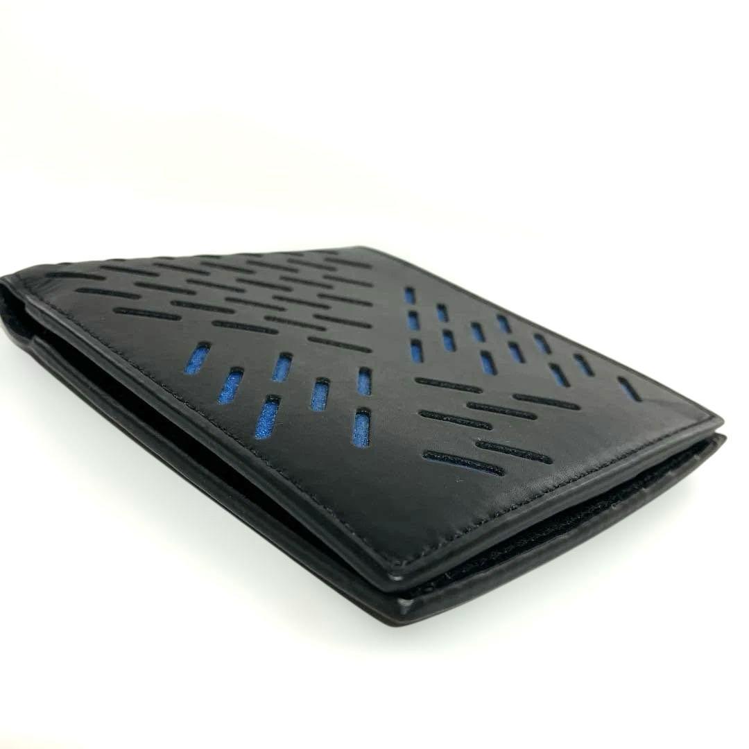 【未使用】ボッテガヴェネタ パンチング イントレチャート 折り財布