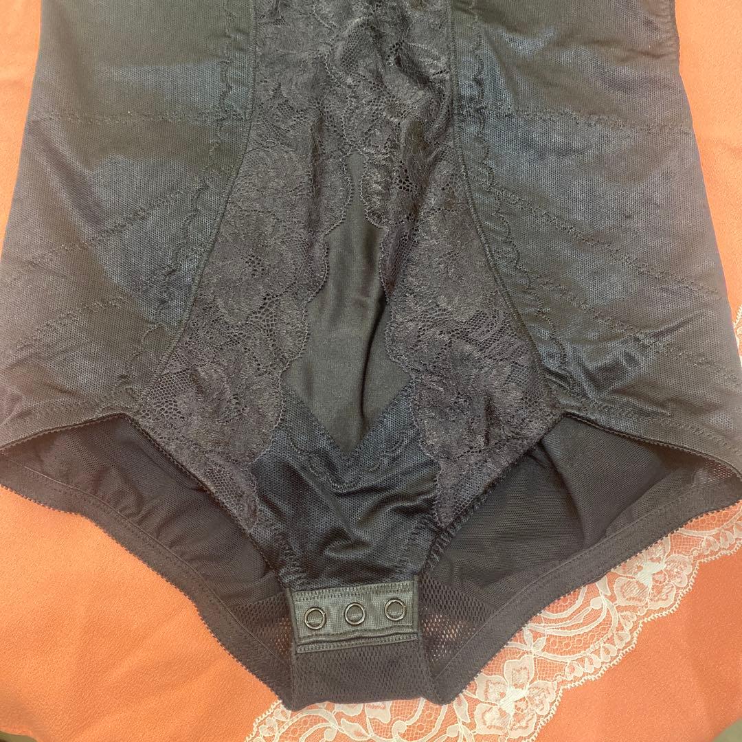 お値下げシャンデール補正D90ボディースーツ新品