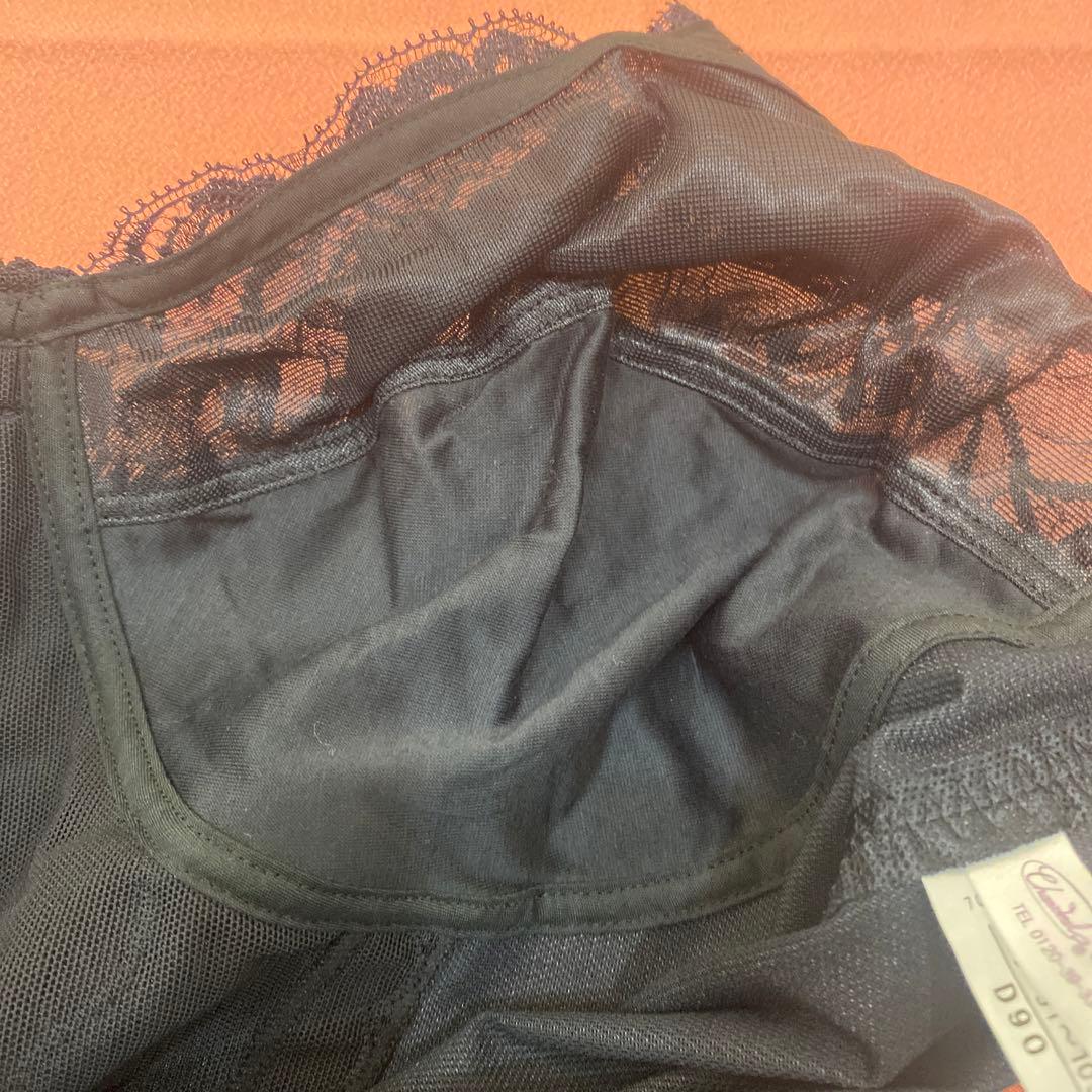 お値下げシャンデール補正D90ボディースーツ新品