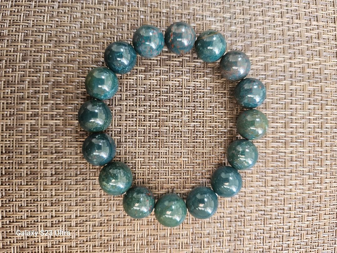 出雲瑪瑙１２mm１６石ブレスレット