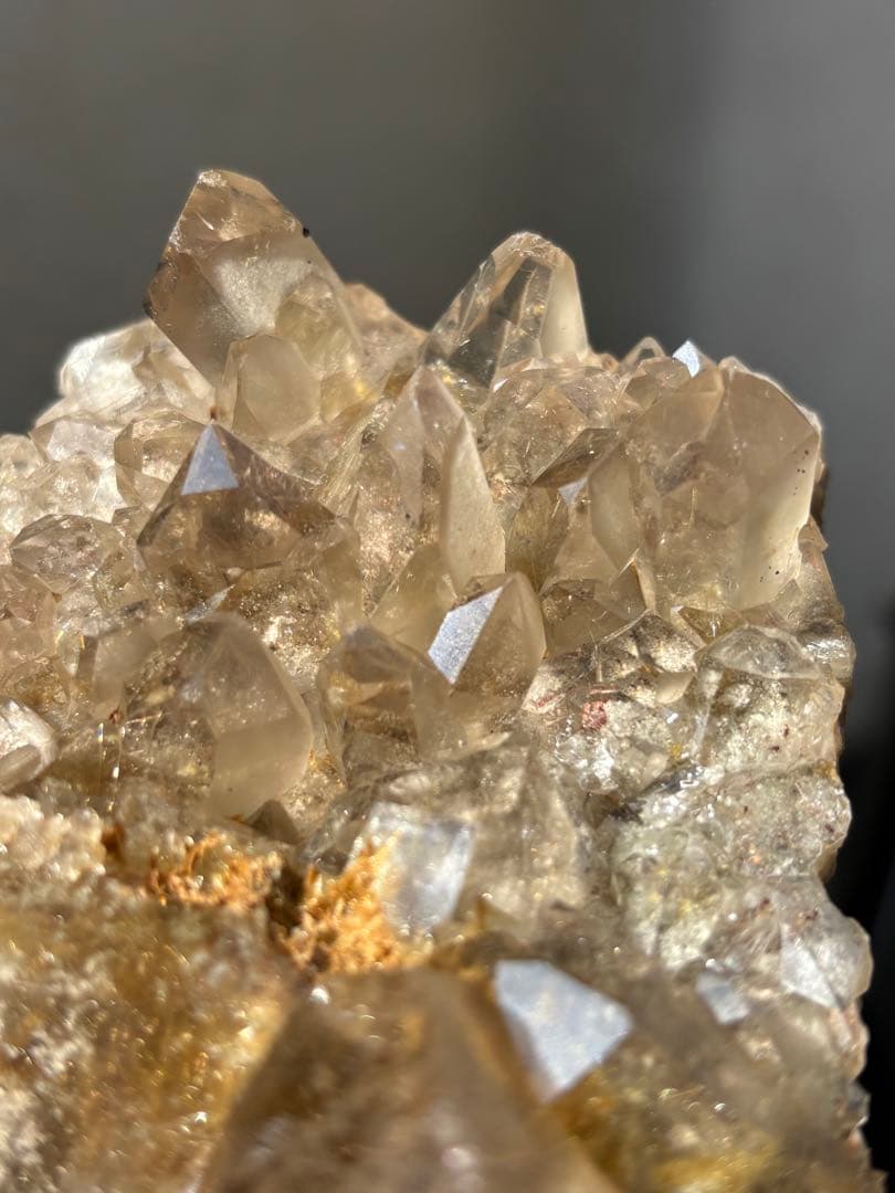 ゴールドルチルクォーツ　クラスター　346g ライトスモーキー　全体ルチルあり