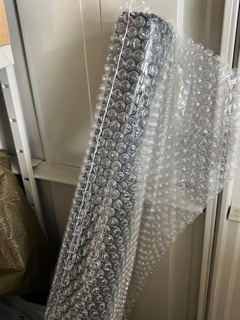 ランクル300 トノカバー　新品　未開封　トランク　目隠し　黒