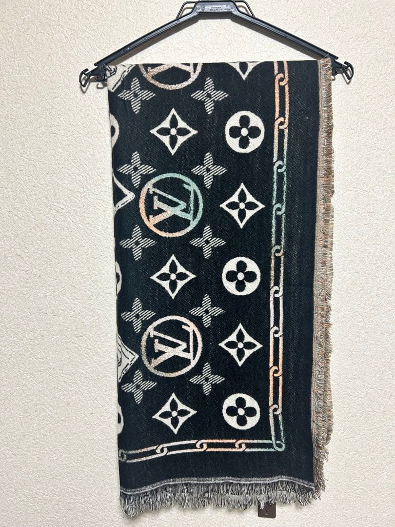 ヴィトン ストール ブラック ベージュ