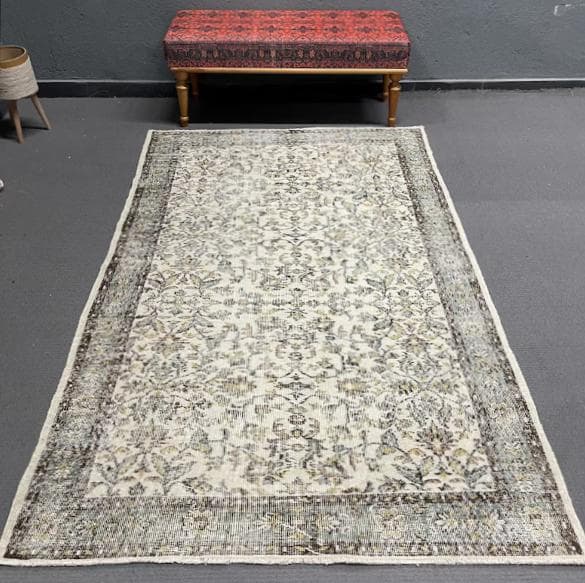 トルコヴィンテージラグ A52 大判 クリーム ベージュ セージグリーン