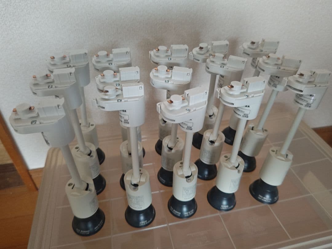 KOIZUMI スポットライト ASE940193 100V 100W　15灯